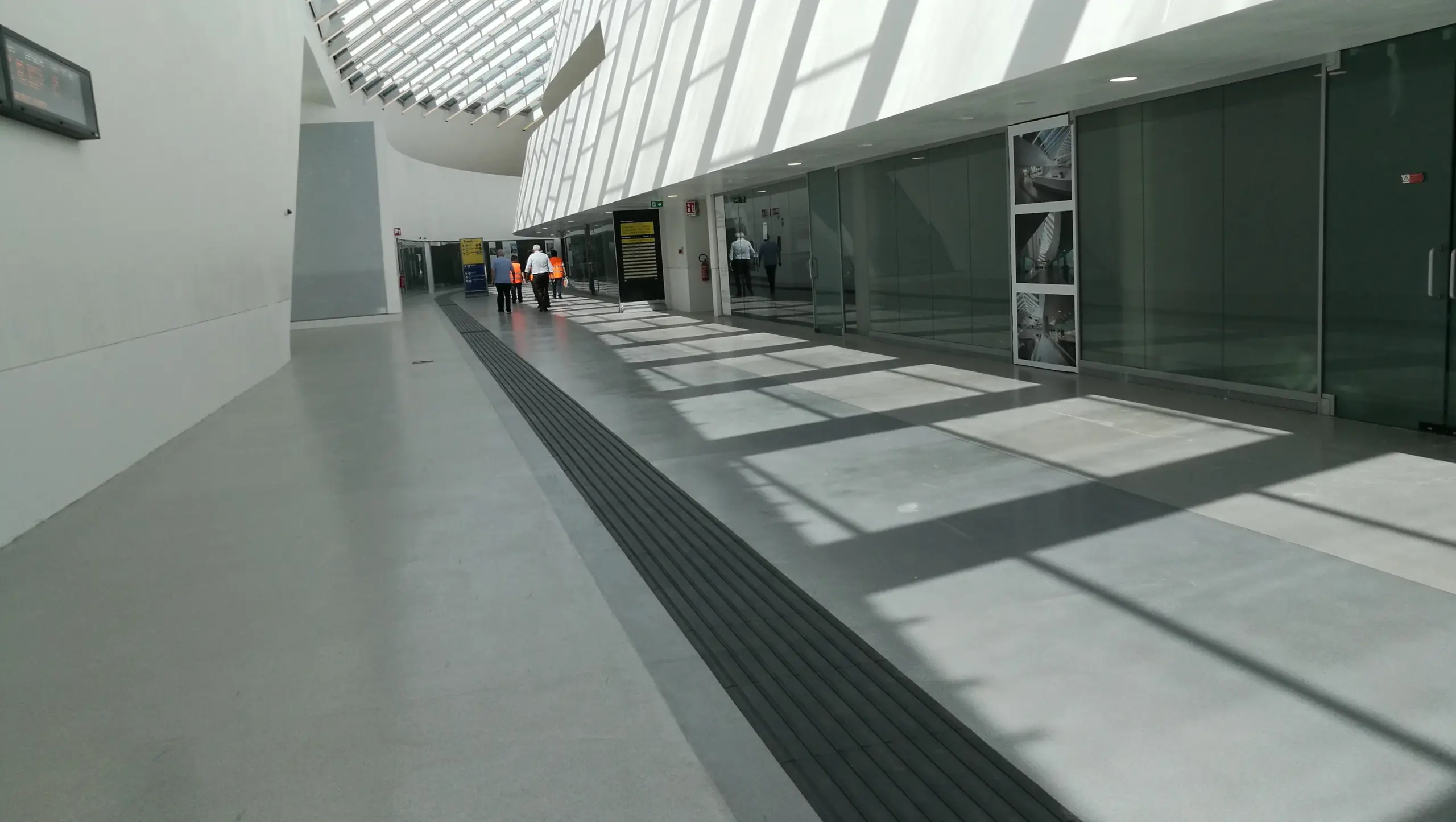 Pavimenti in resina stazione di Afragola (NA)