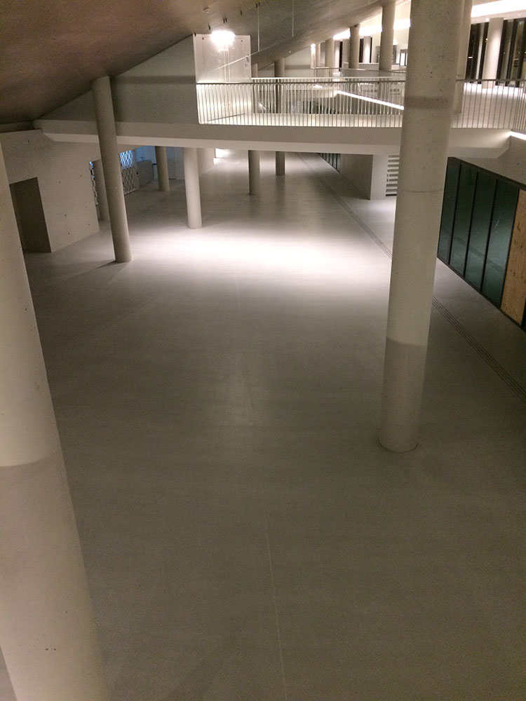 Prima Pavimenti per la Seine Musicale di Parigi: Resina e Design Contemporaneo