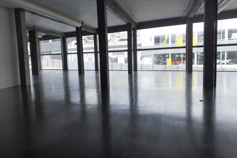 Prima Pavimenti in resina Show Room Hyundai, Las Palmas, Isole Canarie (Spagna)