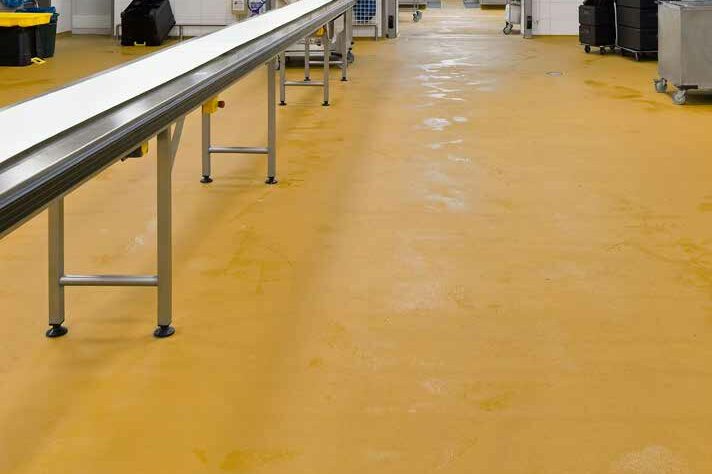 Ucrete - pavimento tecnico in poliuretano cemento per il settore alimentare e chimico
