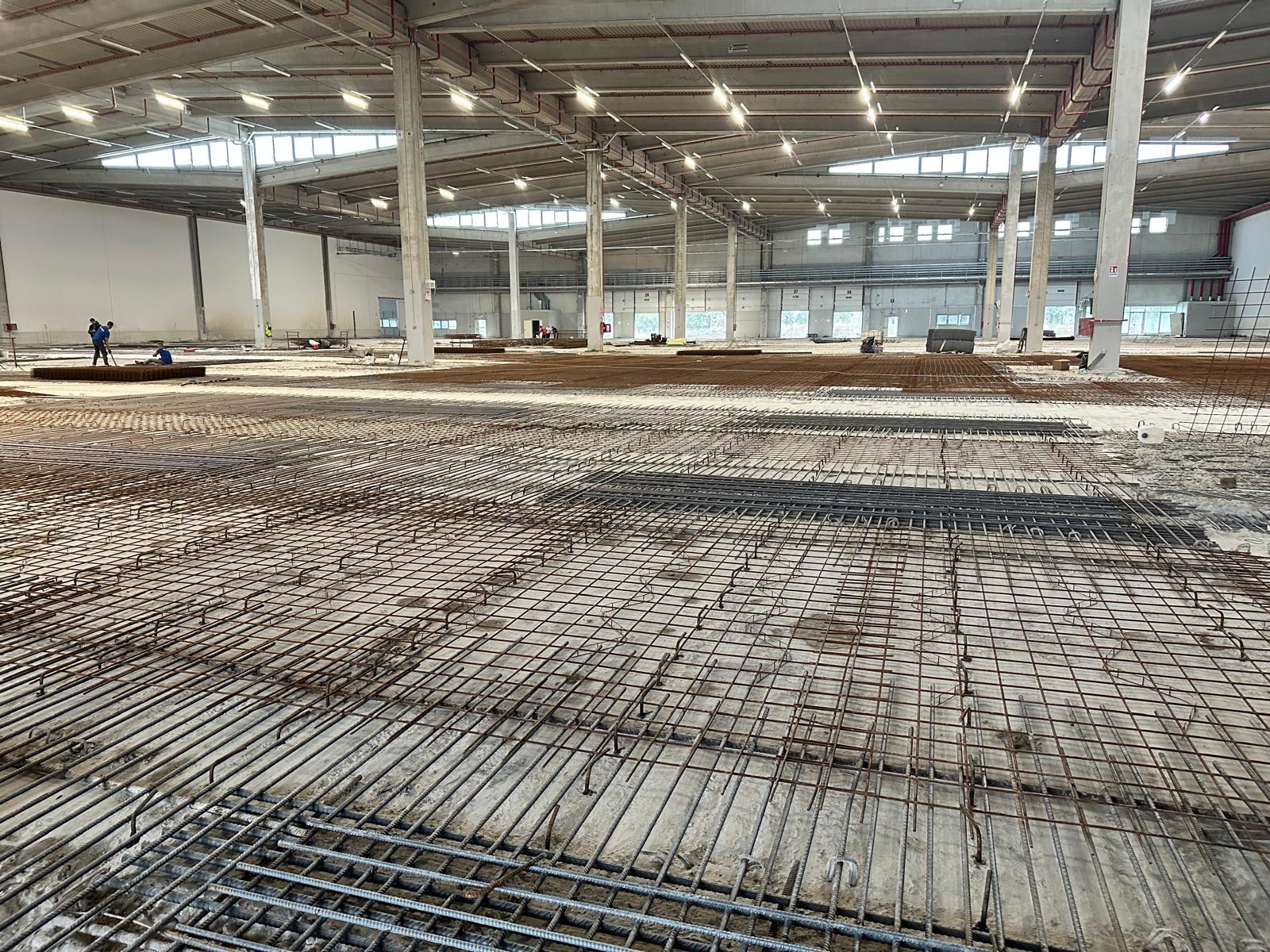 Prima Pavimenti Laser Screed: cantiere Polo Logistico Logicor a Fiumicino