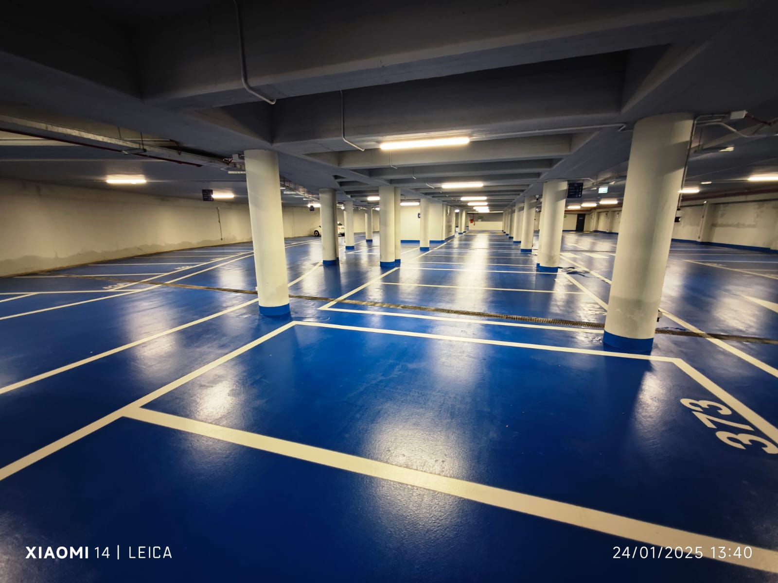 Sicurezza e pavimenti in Resina per Parcheggi