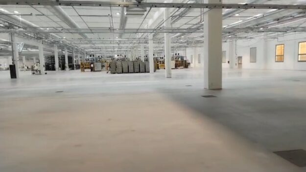 pavimenti in resina per l'industria di lavorazione delle materie prime plastiche