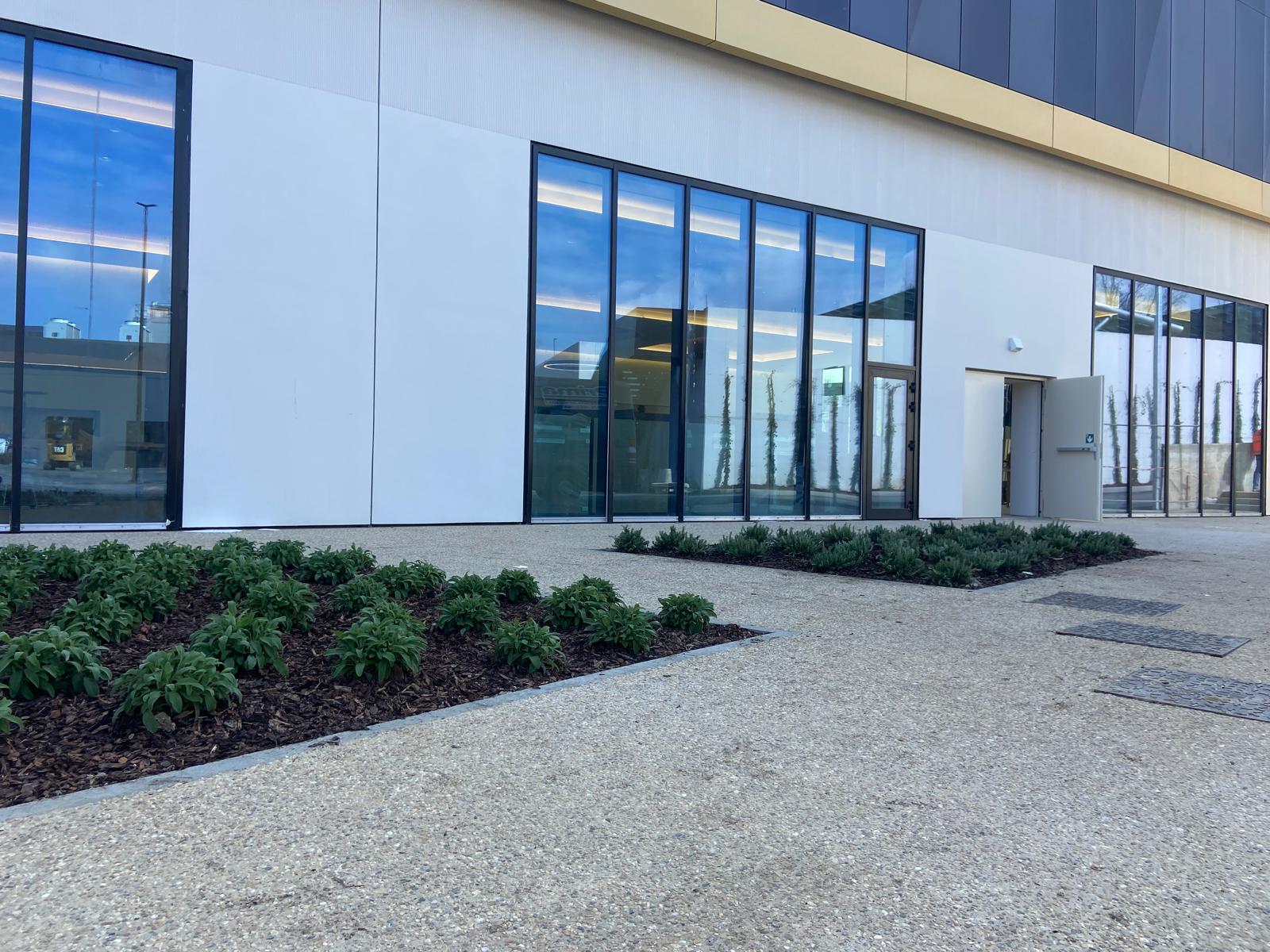 PRIMA GROUND® - Calcestruzzo architettonico in sasso lavato per HQ Bulgari Valenza