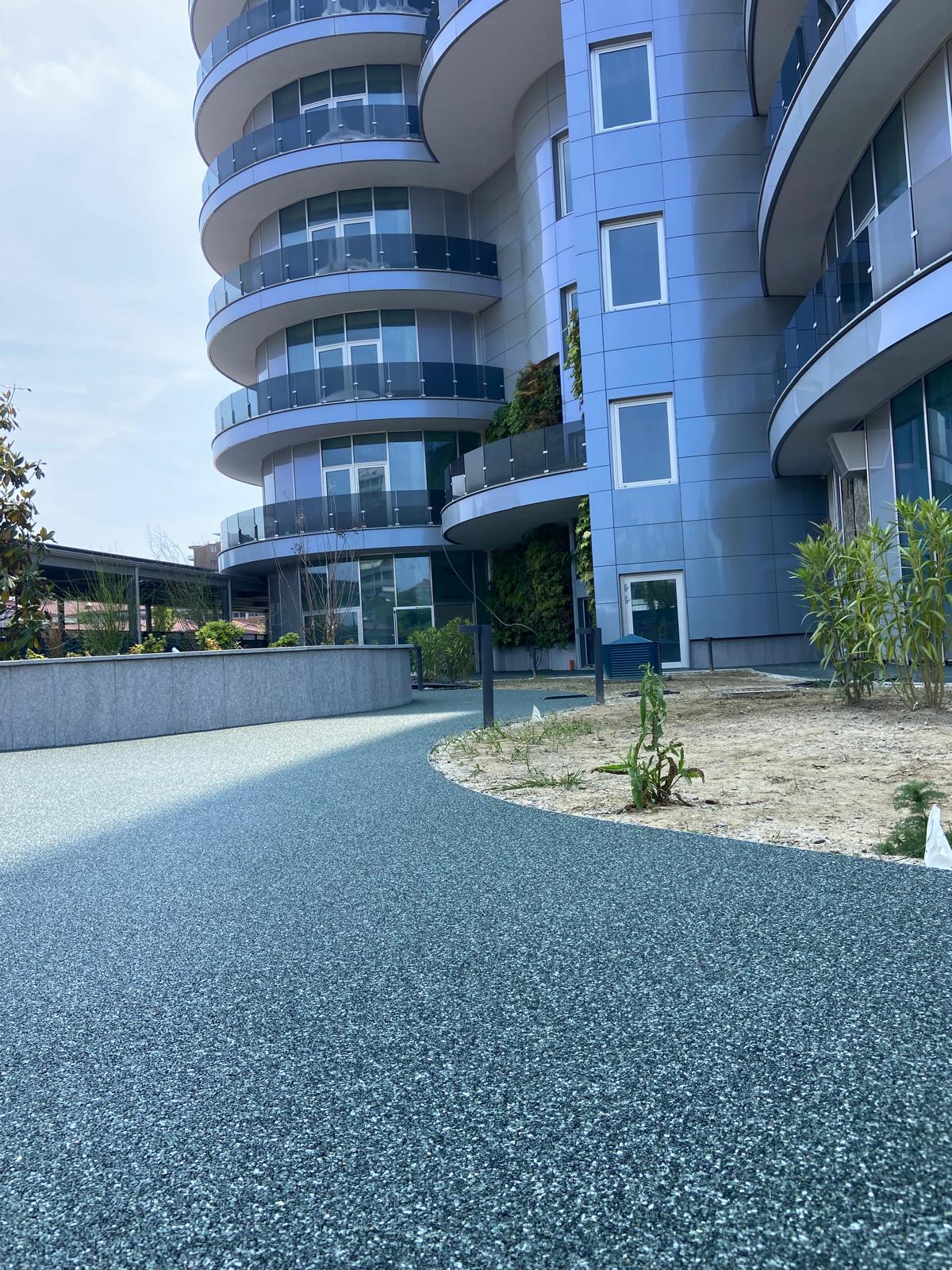 Pavimentazioni drenanti per i Vialetti della Casa Famiglia