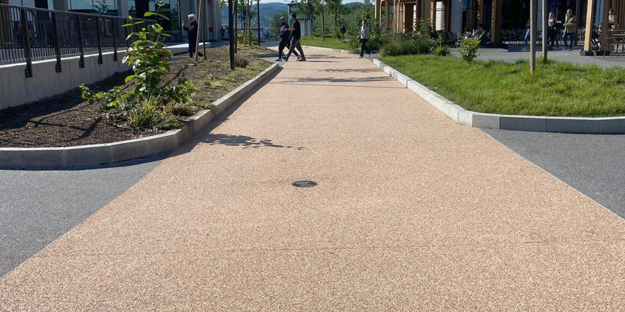 Prima Drain Stone Pista ciclabile con pavimentazione drenante presso TO.Dream Urban District