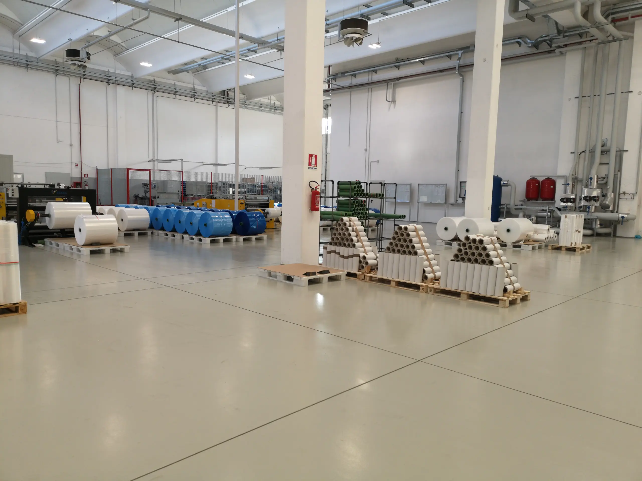 Pavimenti in resina MAPEFLOOR COMPACT SYSTEM MF per ambienti industriali