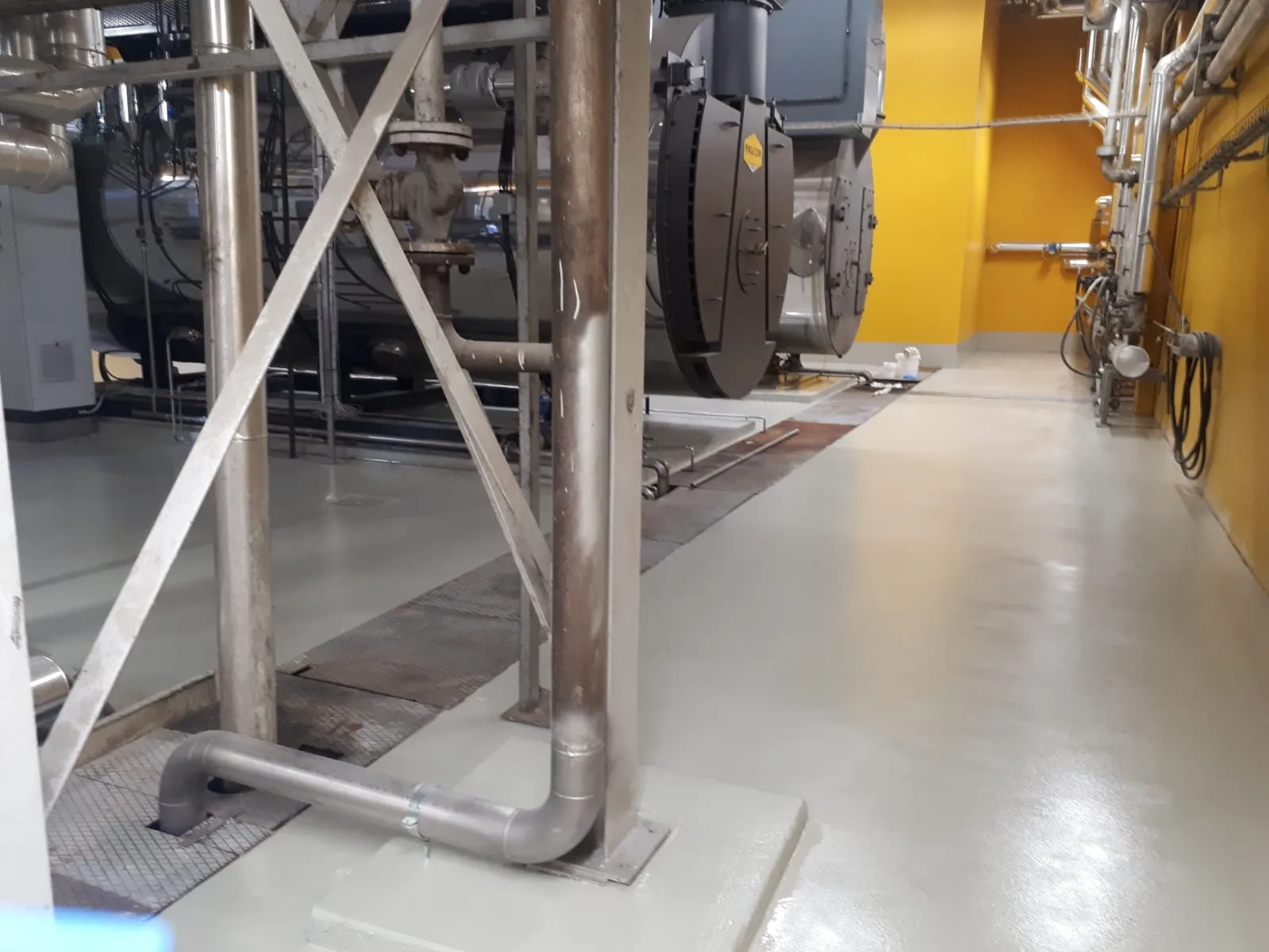 Pavimenti in resina per oleificio