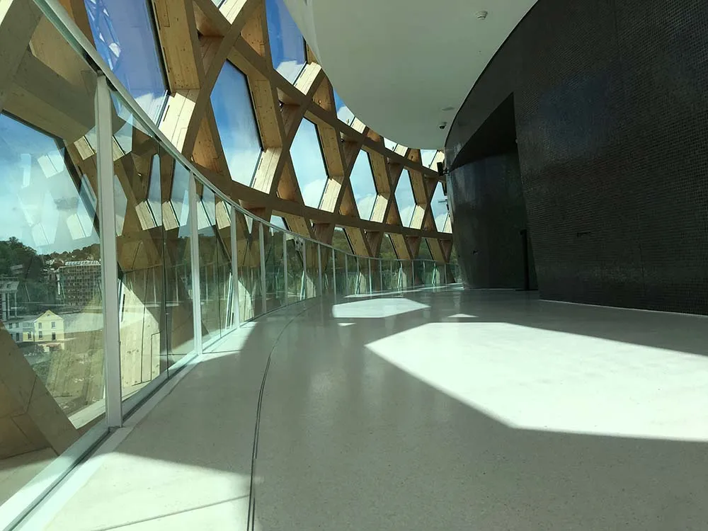 Sistema Terrazzo per i corridoi auditorium Seine Musicale Paris