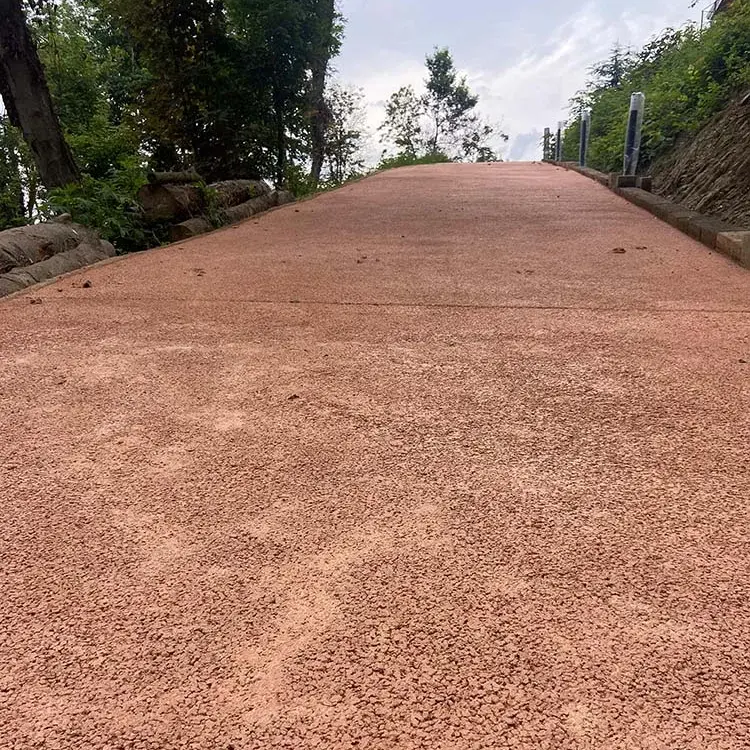 Prima Idro calcestruzzo drenante per vialetti pedonali e carrabili colore rosso