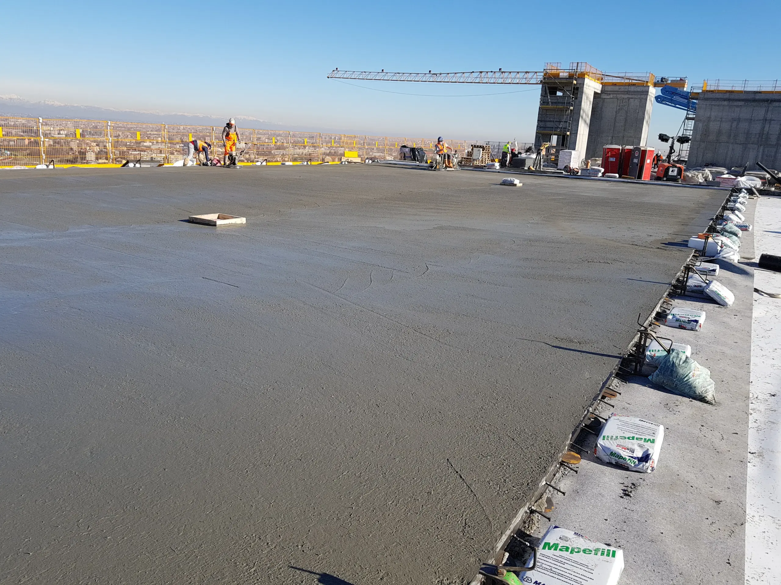 cantiere ospedale Galeazzi Milano: pavimenti industriali in calcestruzzo