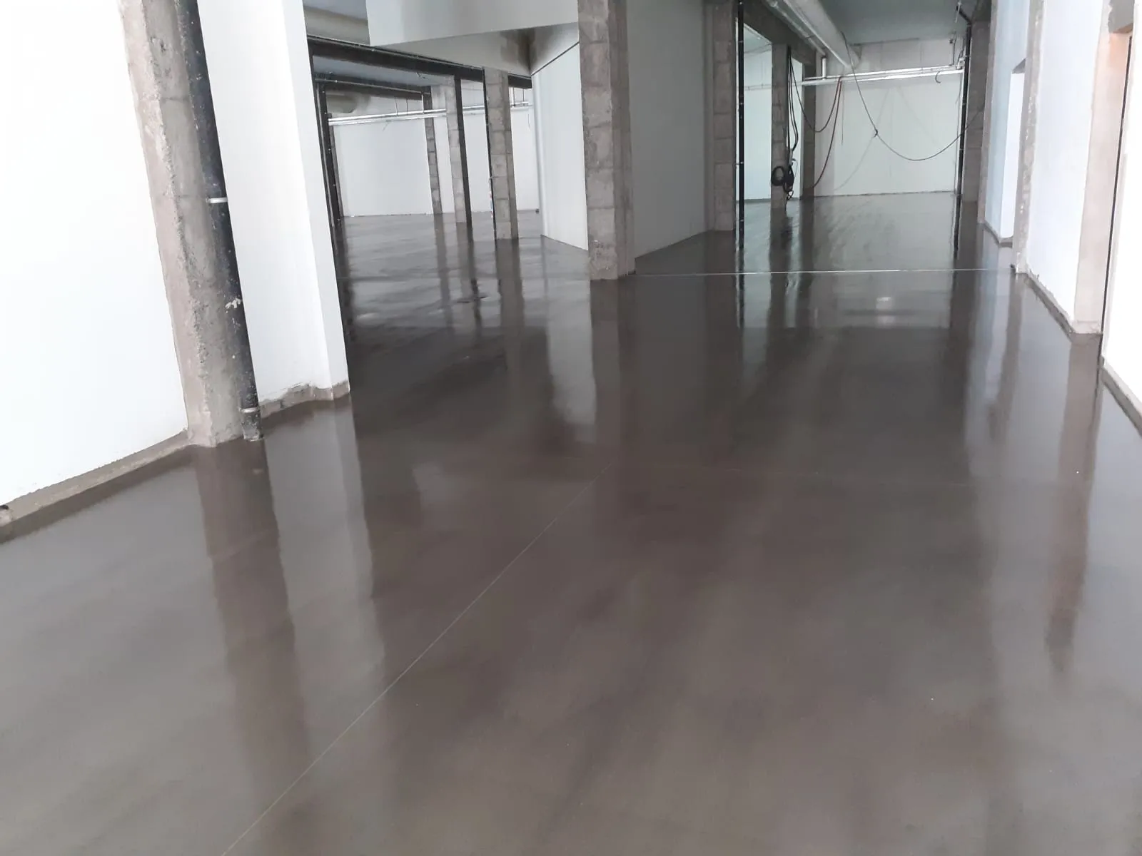 hyundai canarie pavimento in Ultratop