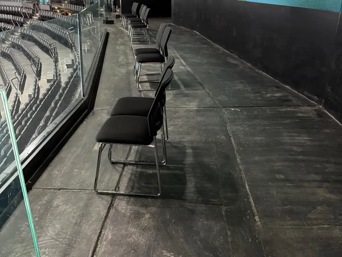 Rivestimento epossidico ad alte prestazioni per gradinate Arena Santa Giulia Milano